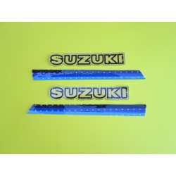 Suzuki PE175/250/400T 1980 Perforated Tank Decal Stripes