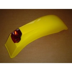 Rear Mudguard "Classic style" universal fit 125-500cc bikes, available in White/Yellow/Red 